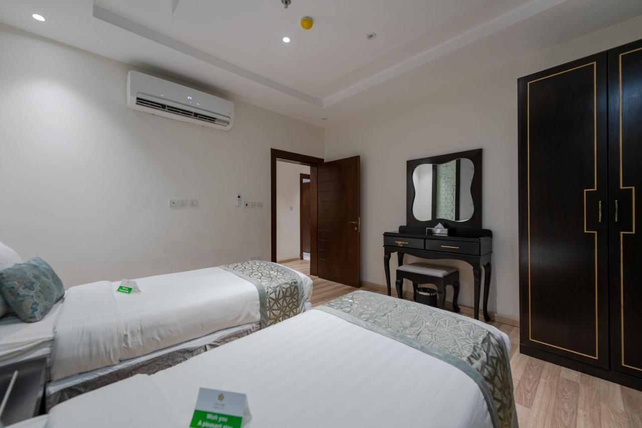 Holiday Plus - Al Nuzha Djedda Buitenkant foto